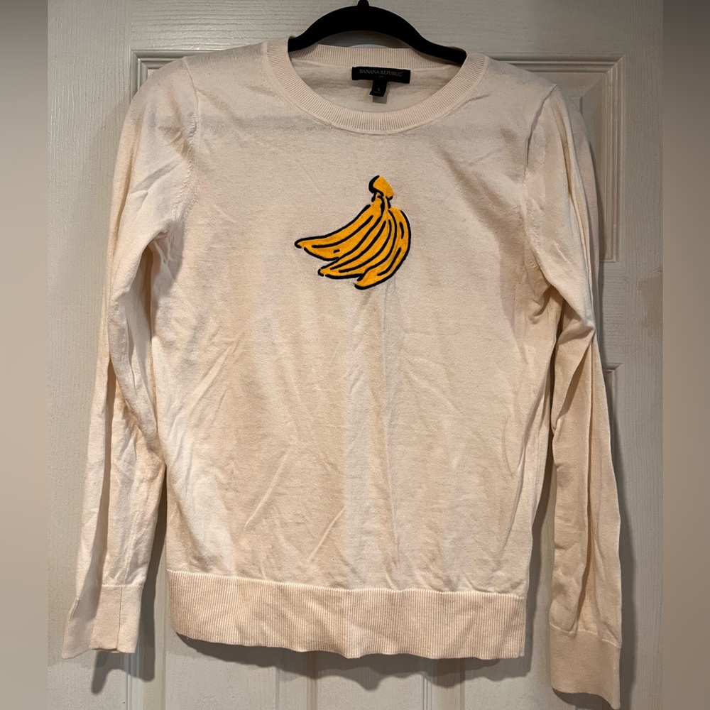 BR Banana sweater